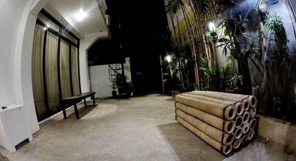 812 Angol Boracay Exterior foto